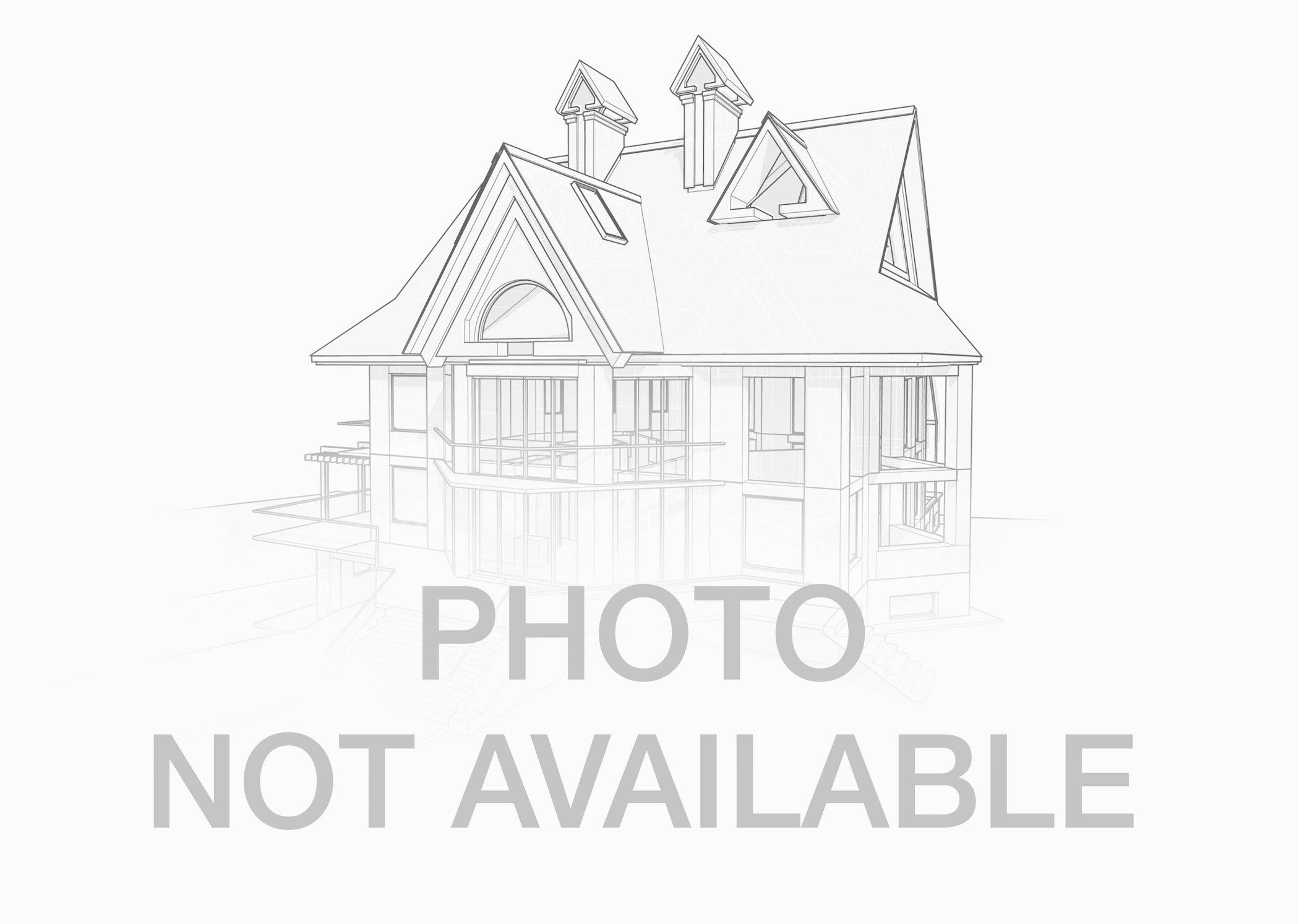 932 W Weathersfield Way